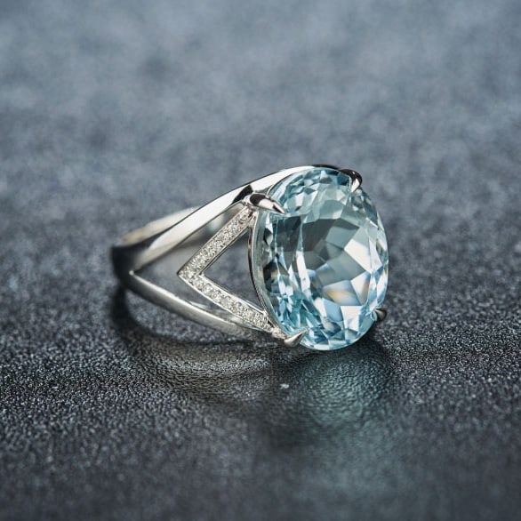14k Gold 6.95 Ct Natural Aquamarine & Diamond Ring - 2