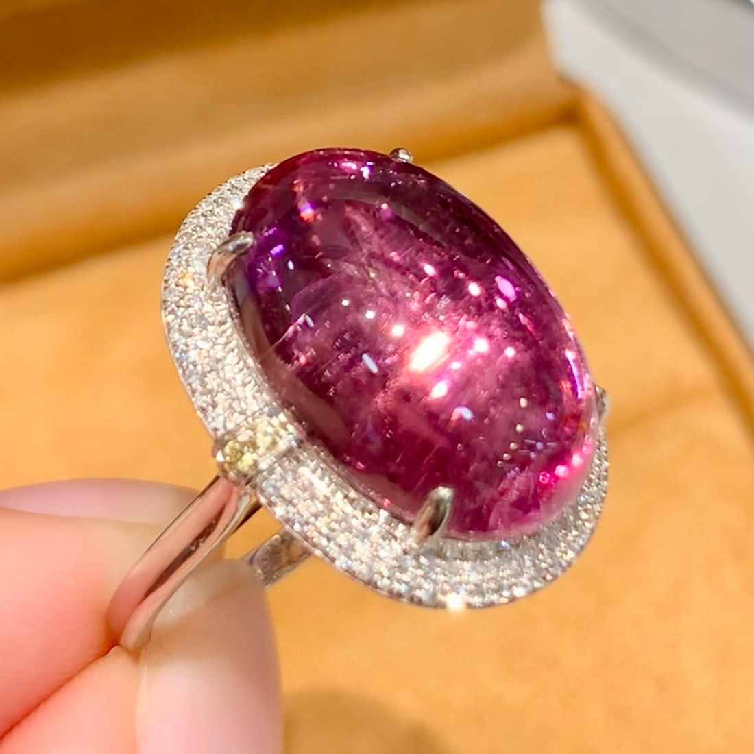 14k Gold 10.3 Ct Natural Tourmaline & Diamond Ring - 4