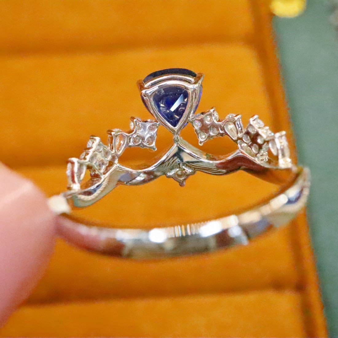 14k Gold 1.31 Ctw Natural Sapphire & Diamond Ring - 2