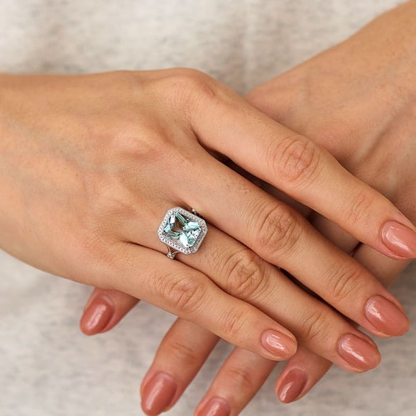 14k Gold 3.03 Ct Natural Aquamarine & Diamond Ring - 6