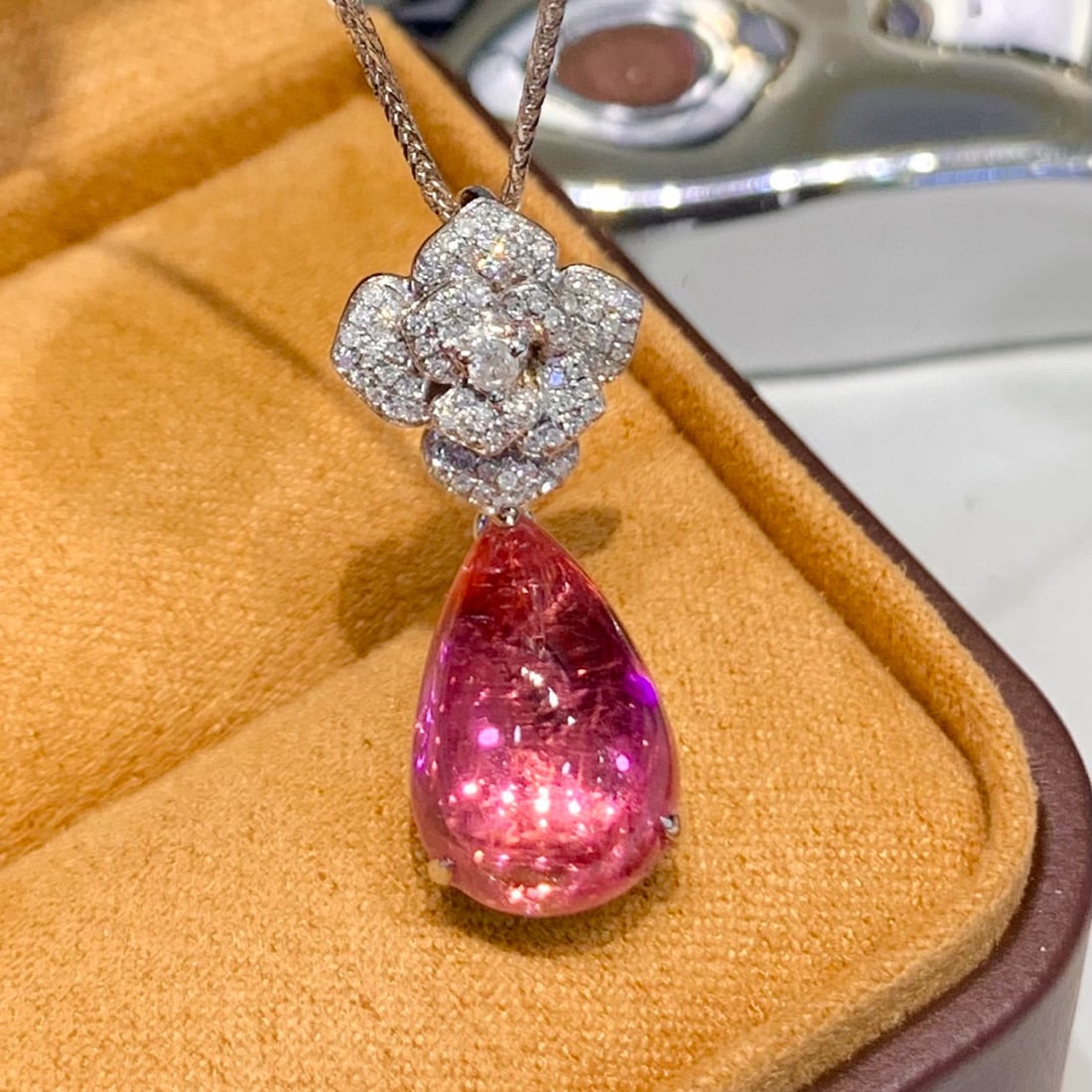14k Gold 6.8 Ct Natural Tourmaline & Diamond Pendant( Without Chain ) - 5