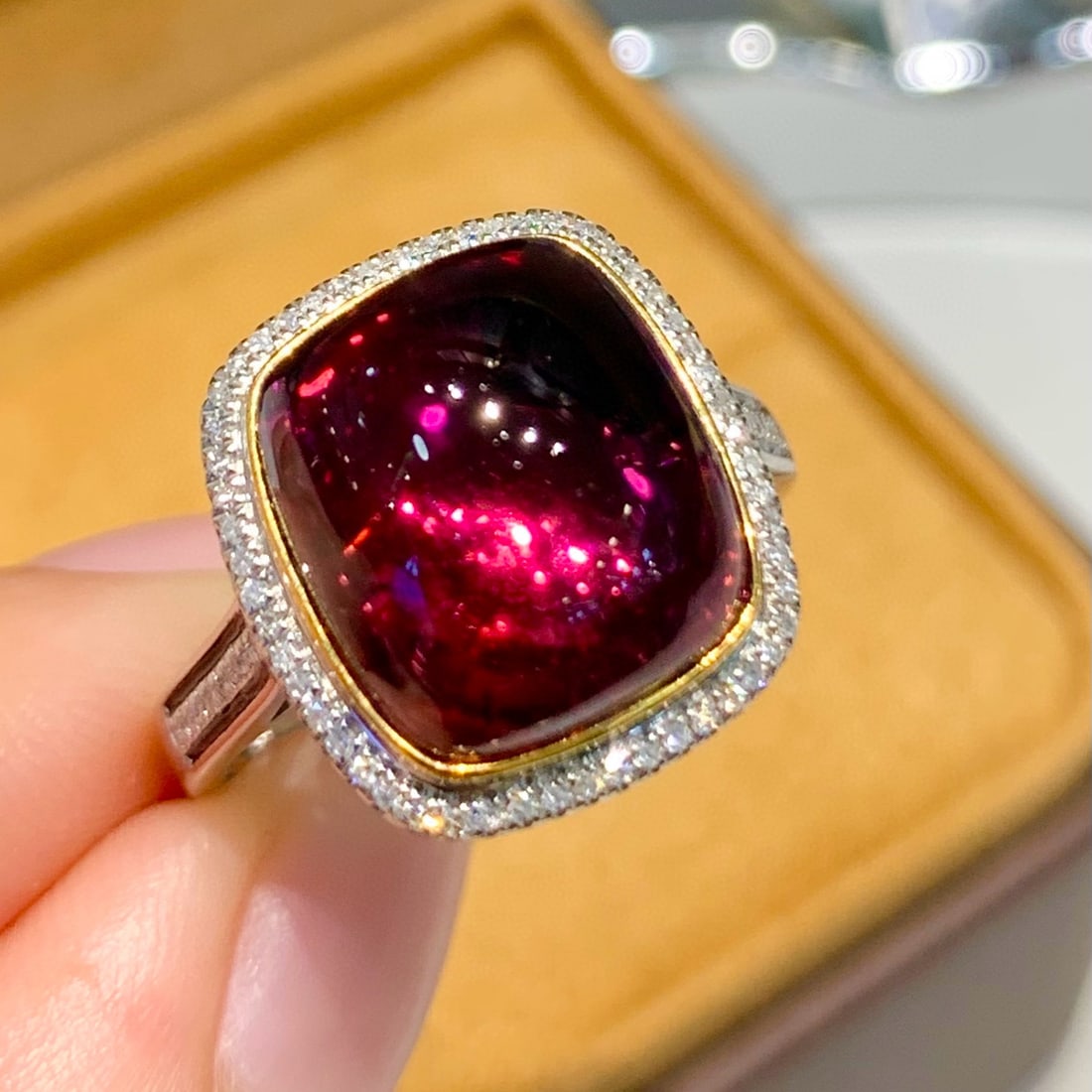 14k Gold 7.8 Ct Natural Tourmaline & Diamond Ring - 6
