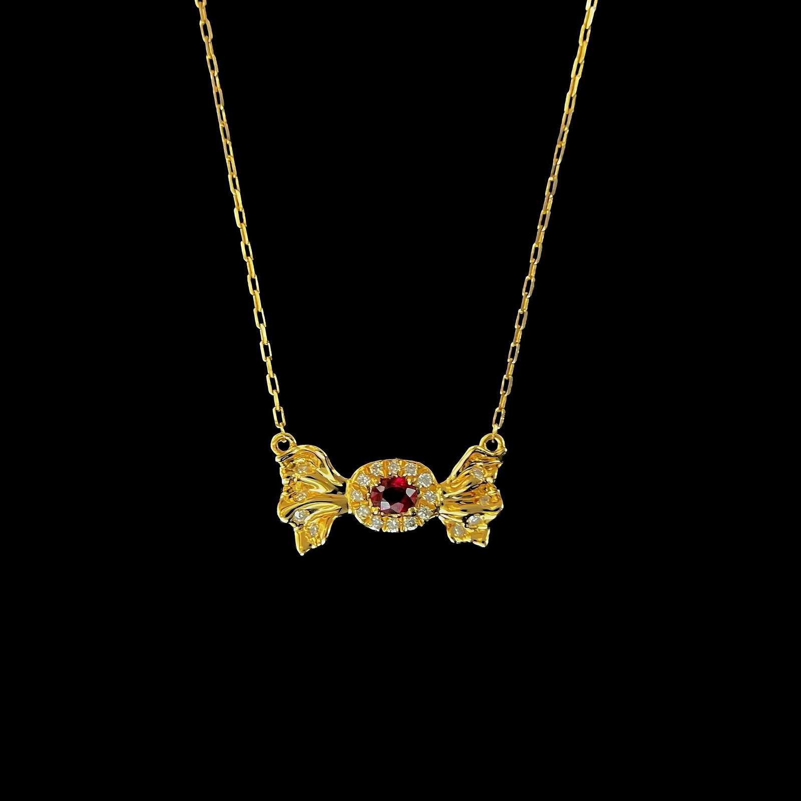 14k Gold 0.28 Ctw Natural Ruby & Diamond Necklace: Ref:231038224 // gold content:14k gold // main gemstone:ruby // shape:oval // carat weight:0. 15ct // color:red // treatment:natural // // adjacent gemstone 2 : diamond // shape:round // carat