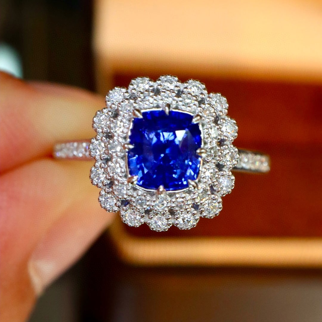 14k Gold 1.37 Ctw Natural Sapphire & Diamond Ring: Ref:231038239 // gold content:14k gold // ring size:7. 25us // // main gemstone:sapphire // shape:cushion // carat weight:1. 10ct // color:royal blue // treatment:natural // // adjacent gemstone 2 : d
