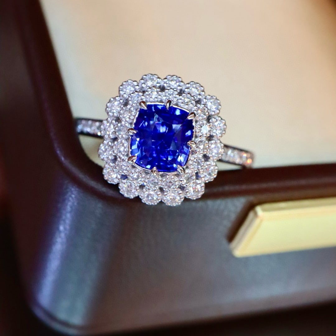 14k Gold 1.37 Ctw Natural Sapphire & Diamond Ring - 4
