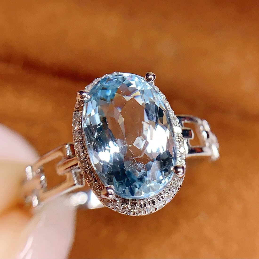 14k Gold 2.62 Ct Natural Aquamarine & Diamond Ring - 2