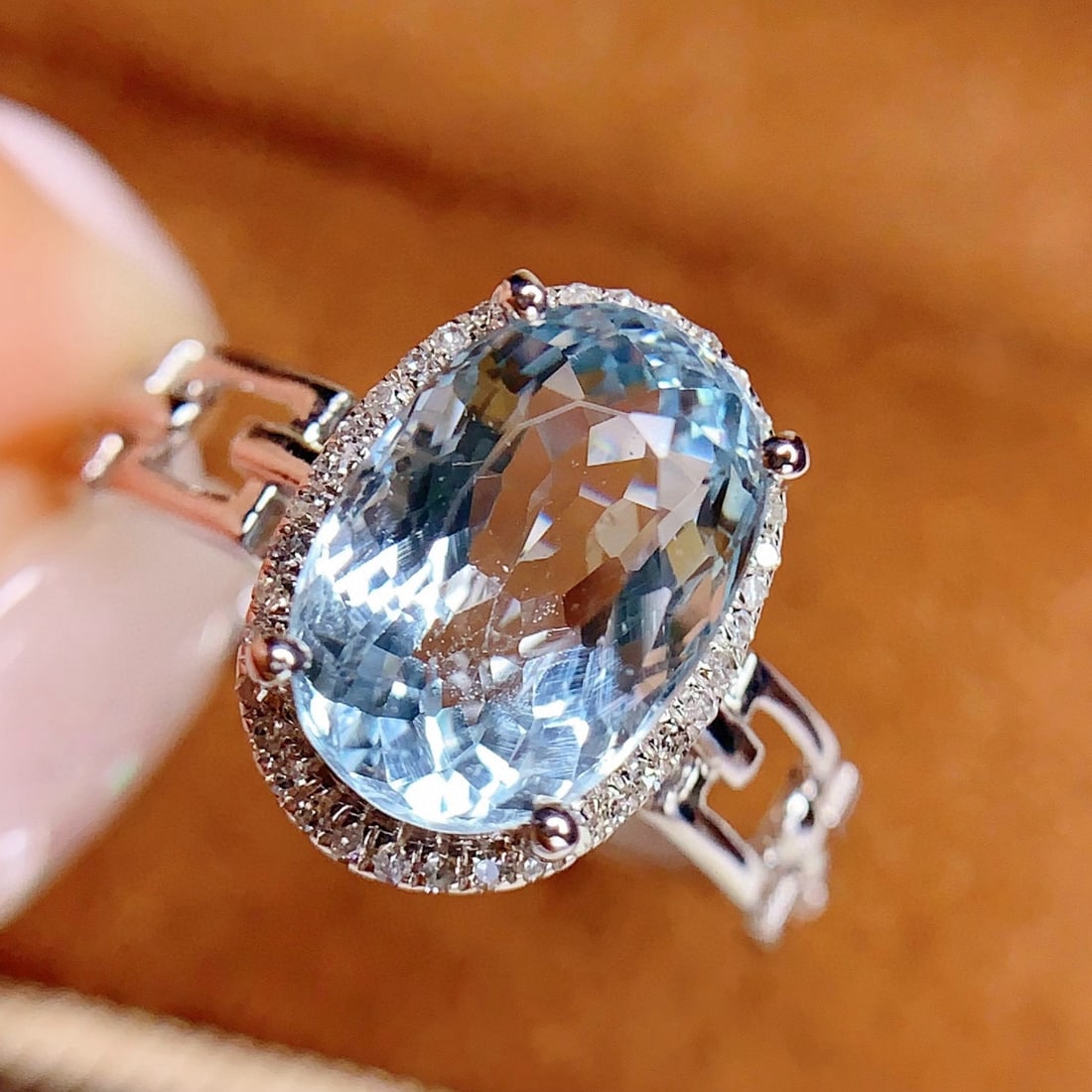 14k Gold 2.62 Ct Natural Aquamarine & Diamond Ring - 3