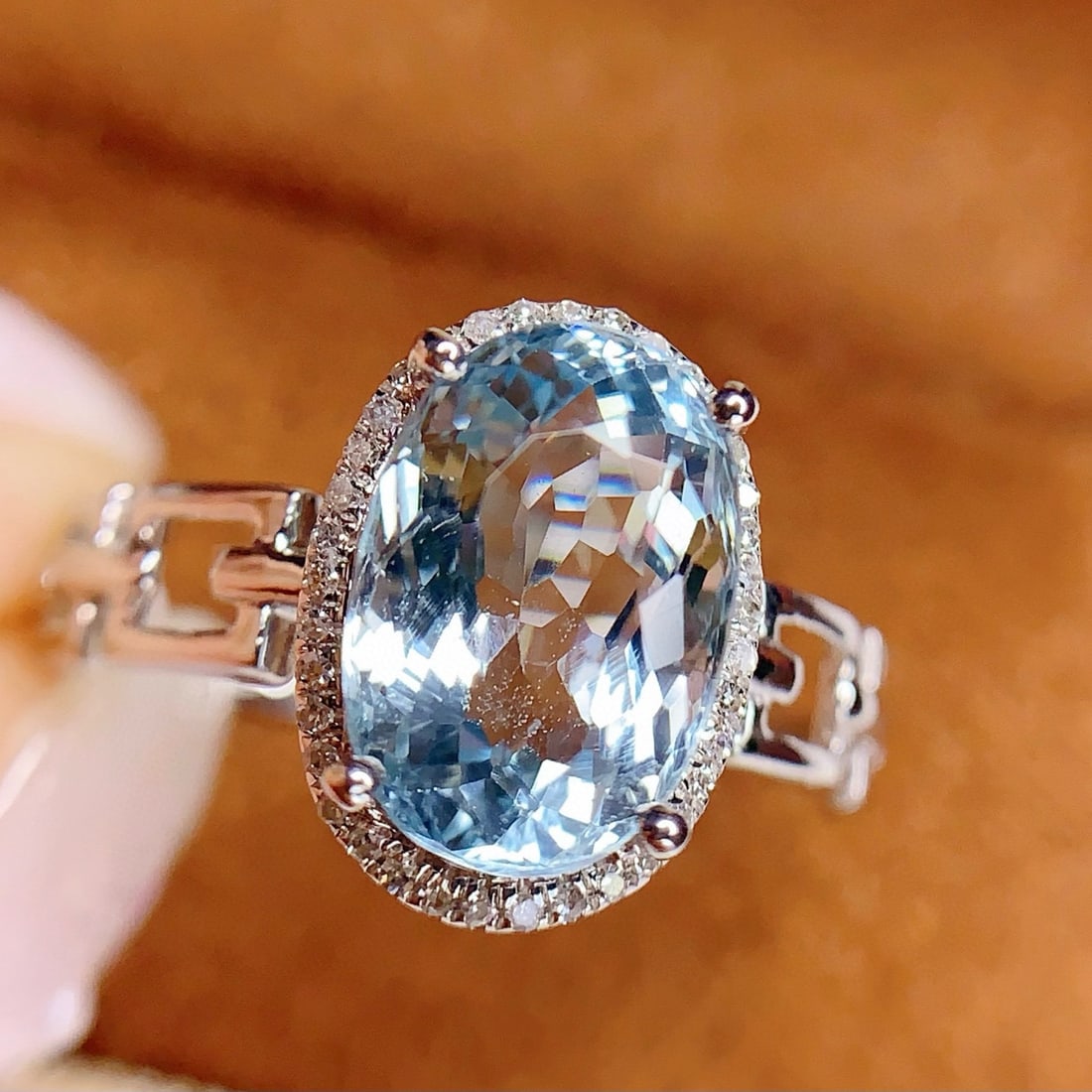 14k Gold 2.62 Ct Natural Aquamarine & Diamond Ring - 4