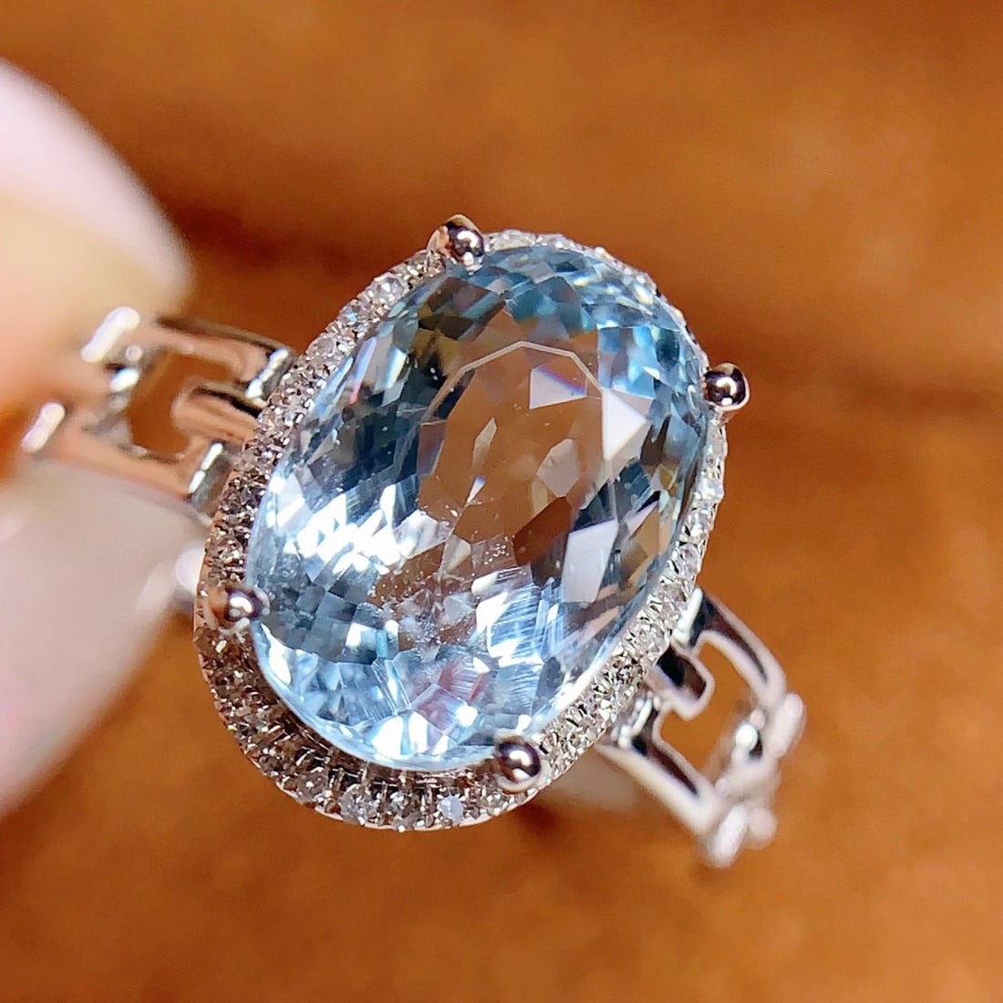 14k Gold 2.62 Ct Natural Aquamarine & Diamond Ring - 6