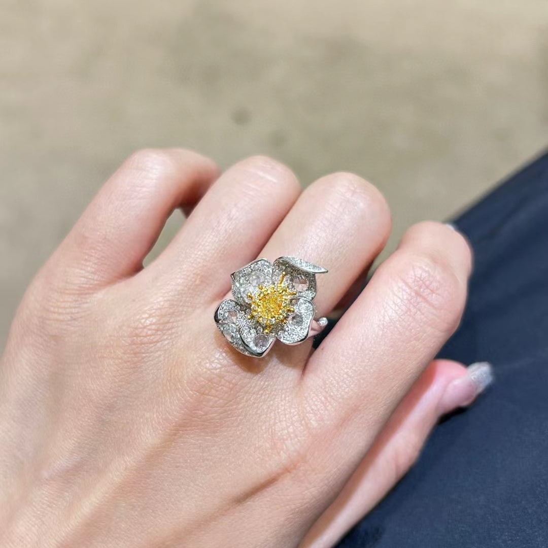 14k Gold 1.58 Ctw Natural Yellow Diamond & Diamond & Flowers Ring - 7