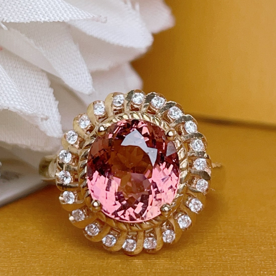 14k Gold 3.2 Ct Natural Tourmaline & Diamond Ring - 4