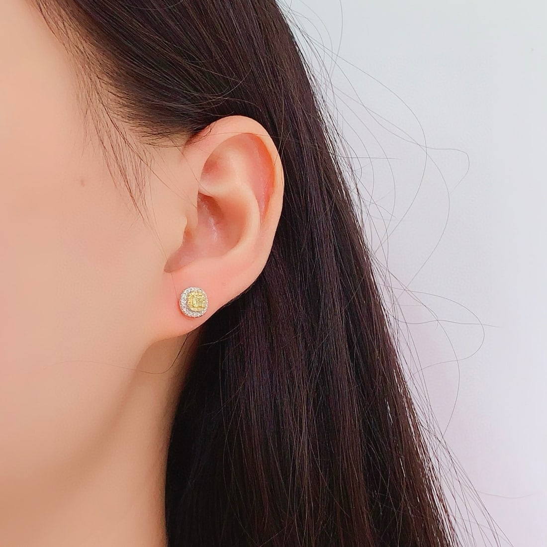 14k Gold 0.5 Ct Natural Yellow Diamond & Diamond Earrings - 4