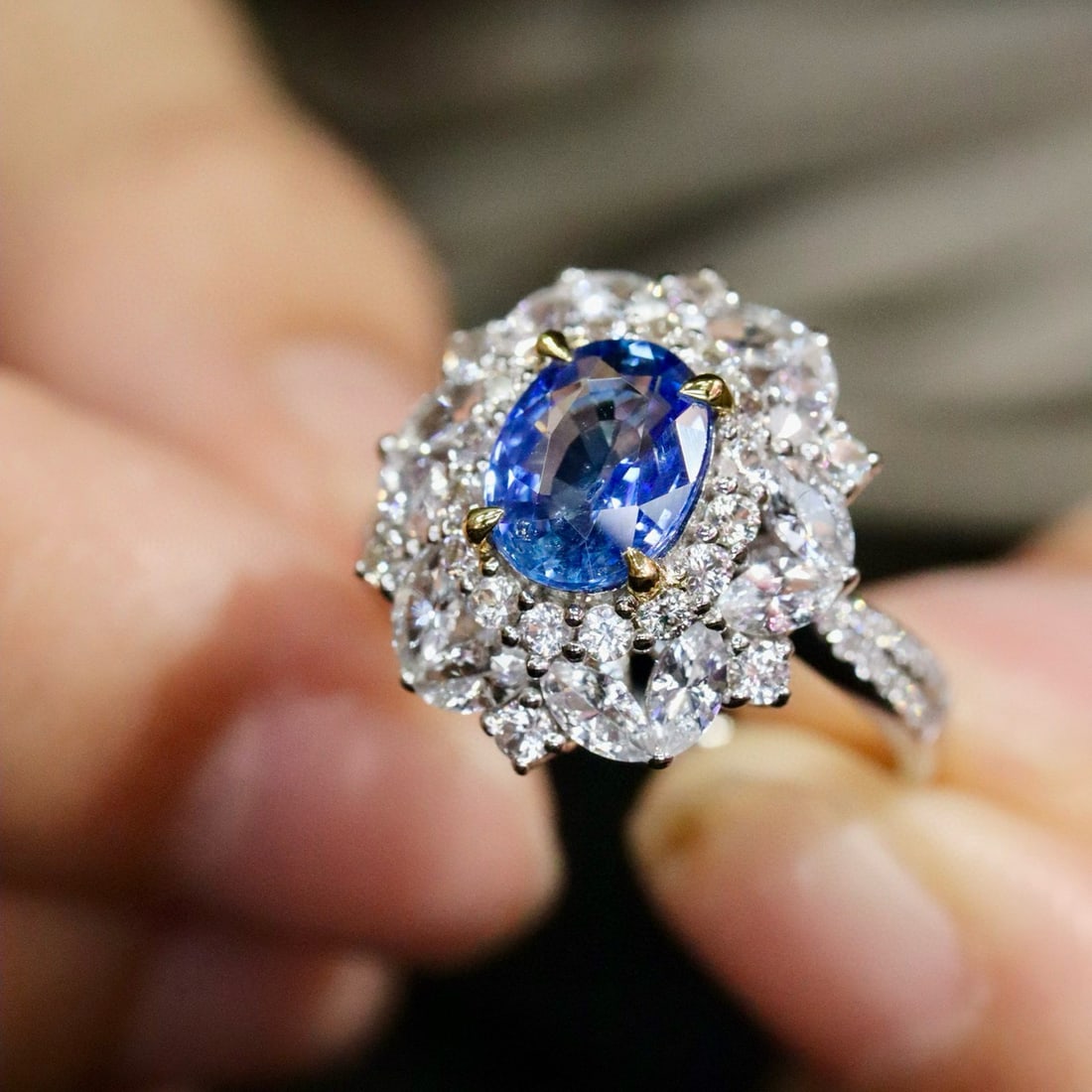 14k Gold 1.58 Ctw Natural Sapphire & Diamond Ring - 4