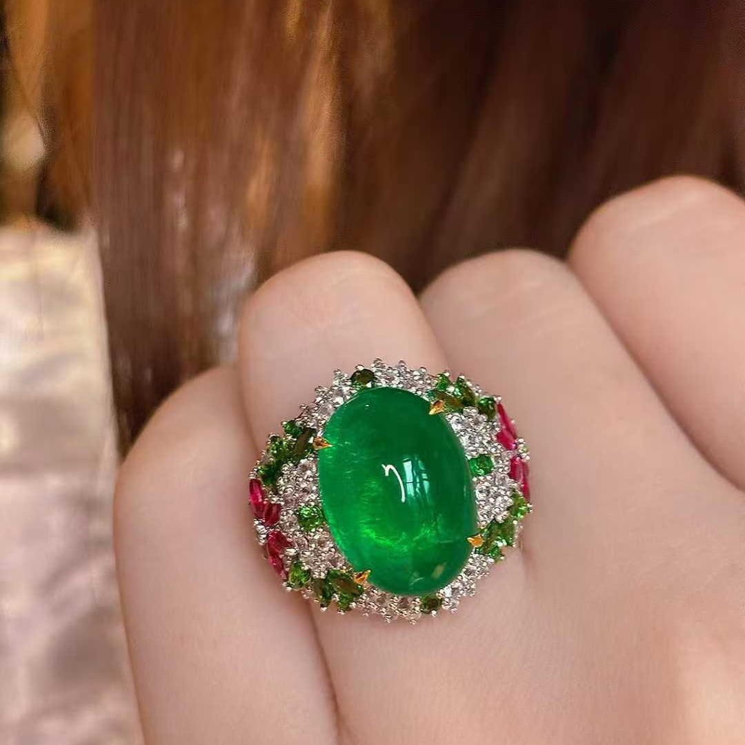 14k Gold 9 Ct Vivid Green Natural Emerald & Diamond Ring - 6
