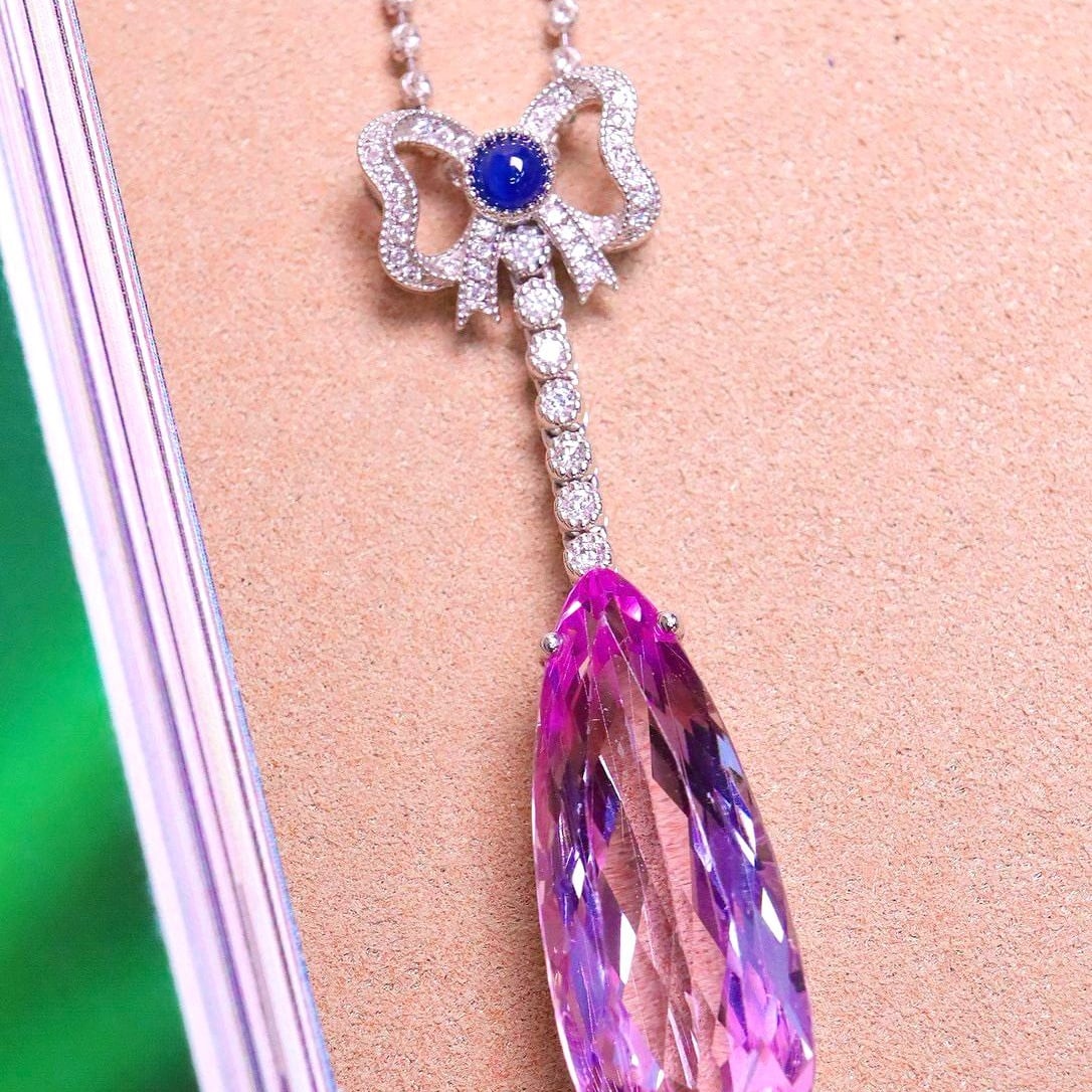 14k Gold 11.85 Ctw Natural Kunzite & Diamond Pendant( Without Chain ): Ref:231038336 // gold content:14k gold // main gemstone:kunzite // shape:pear // carat weight:11. 5ct // color:purple // treatment:natural // // adjacent gemstone 2 : diamond // shape:round // carat