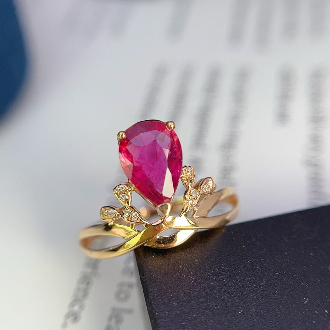 14k Gold 1.20 Ct Natural Tourmaline & Diamond Ring: Ref:231038338 // gold content:14k gold // ring size:7. 25us // // main gemstone:tourmaline // shape:pear // carat weight:1. 20ct // color:red // treatment:natural // // adjacent gemstone 2 : diamond
