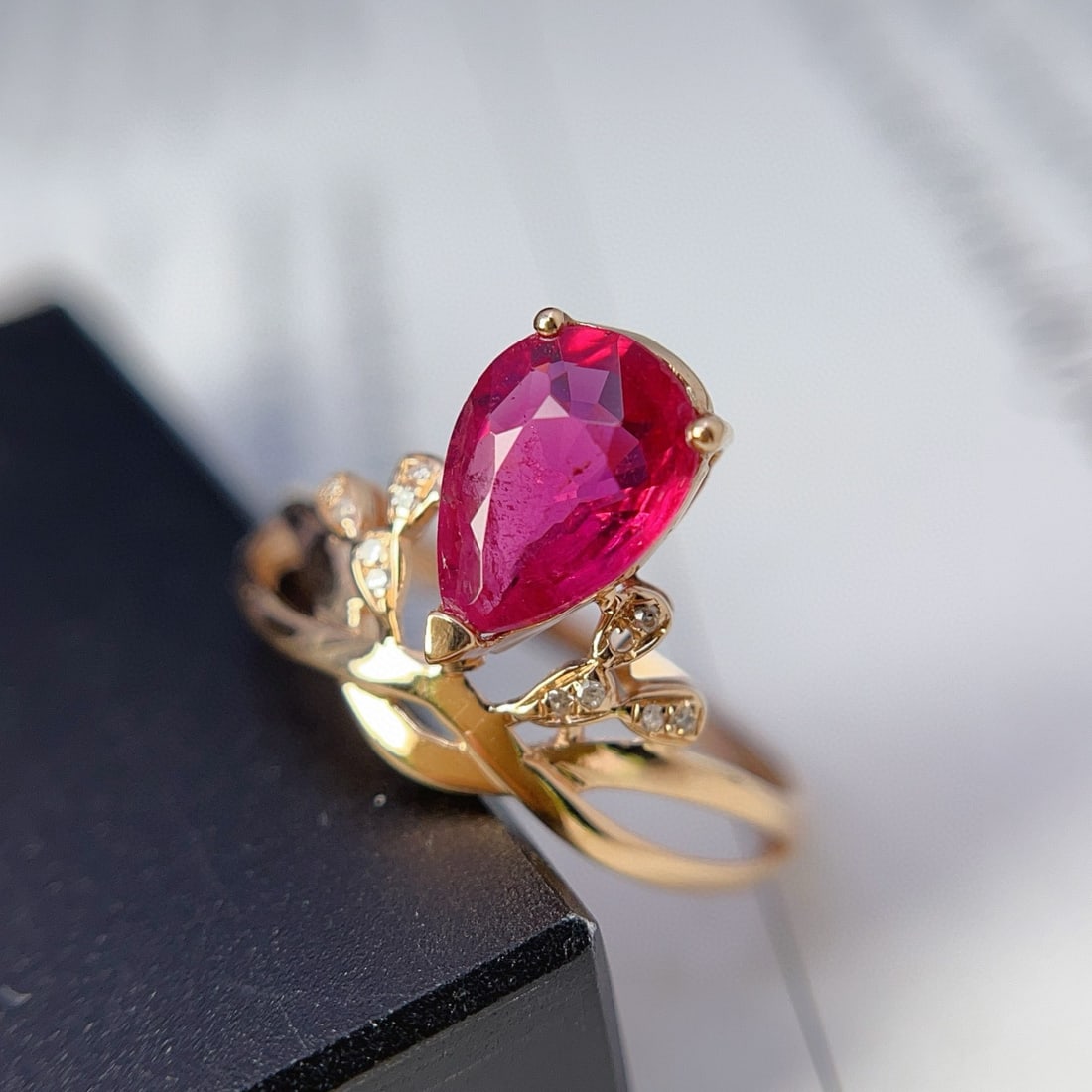 14k Gold 1.20 Ct Natural Tourmaline & Diamond Ring - 4
