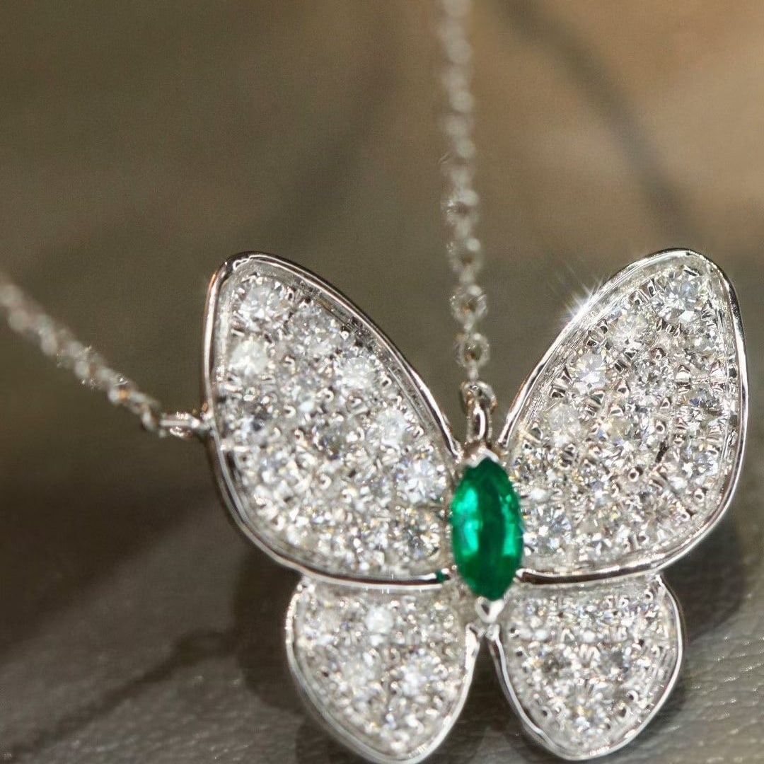 14k Gold 0.58 Ctw Vivid Green Natural Emerald & Diamond & Butterfly Necklace - 2