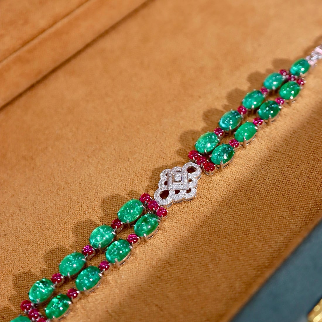 14k Gold 14.03 Ctw Natural Emerald & Diamond Bracelet - 7