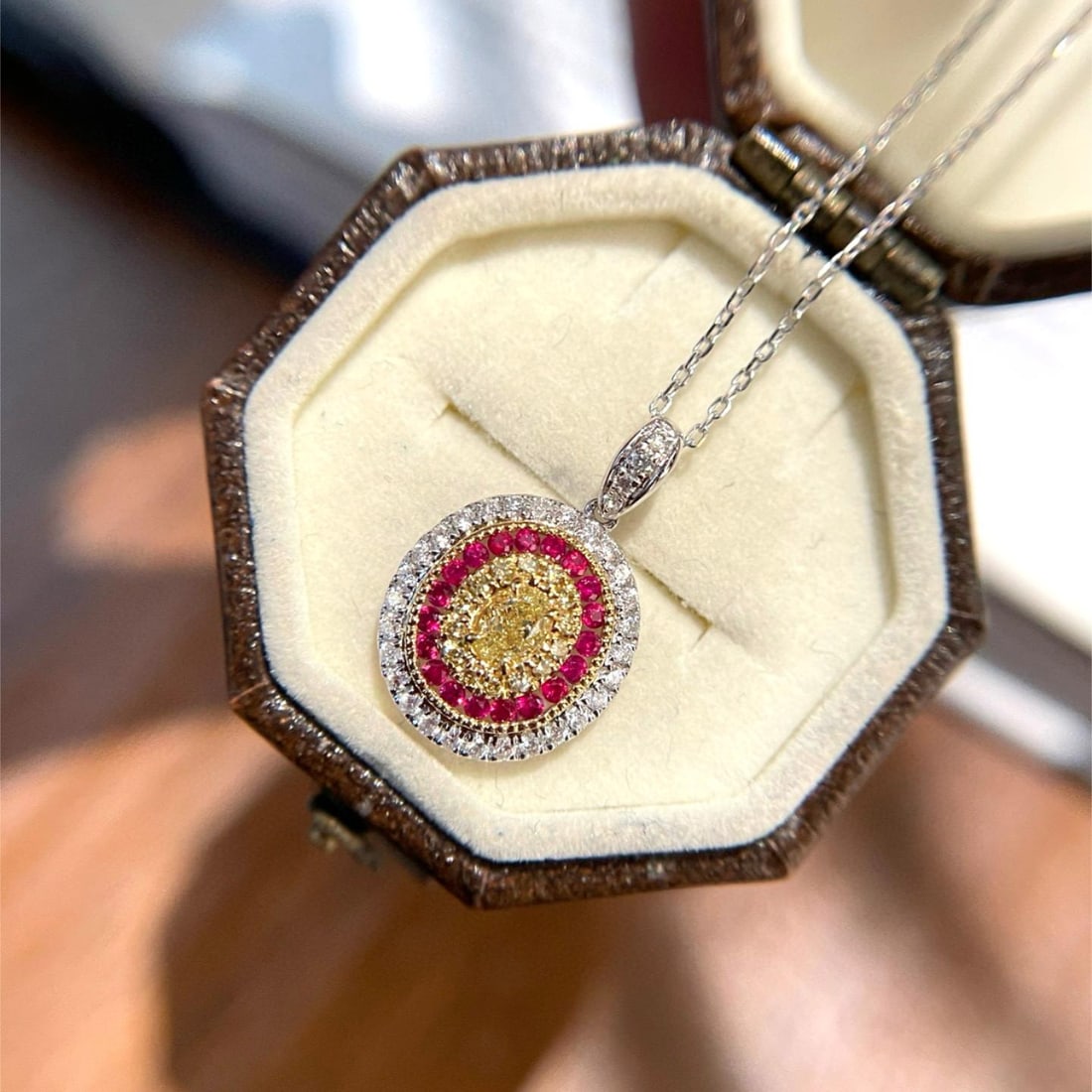 14k Gold 0.65 Ctw Natural Color Diamond Pendant( Without Chain ) - 3