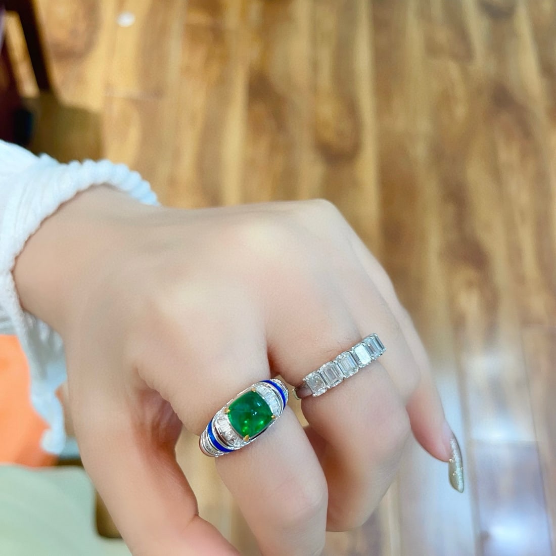 14k Gold 2.35 Ct Vivid Green Natural Emerald & Diamond Ring - 5