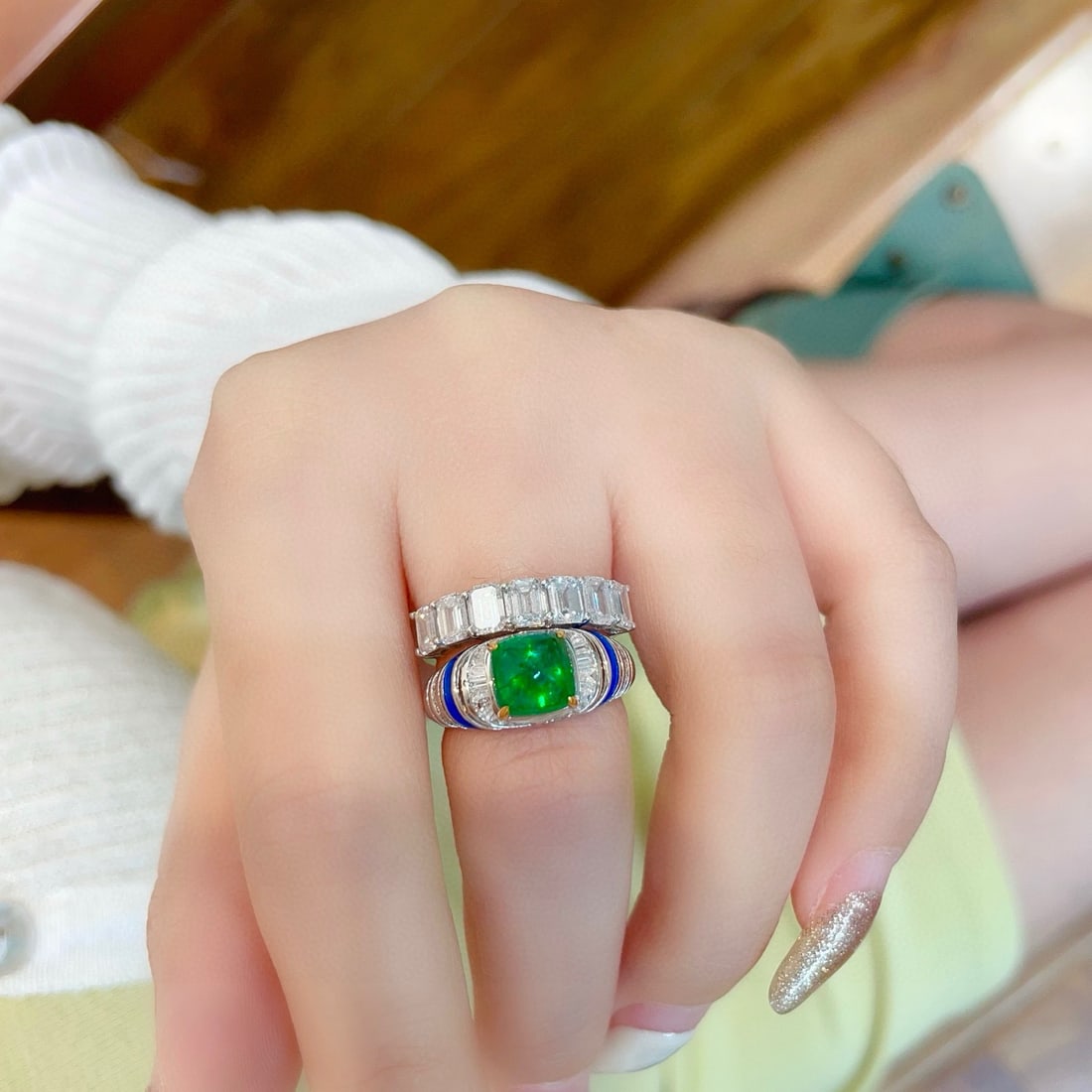14k Gold 2.35 Ct Vivid Green Natural Emerald & Diamond Ring - 6