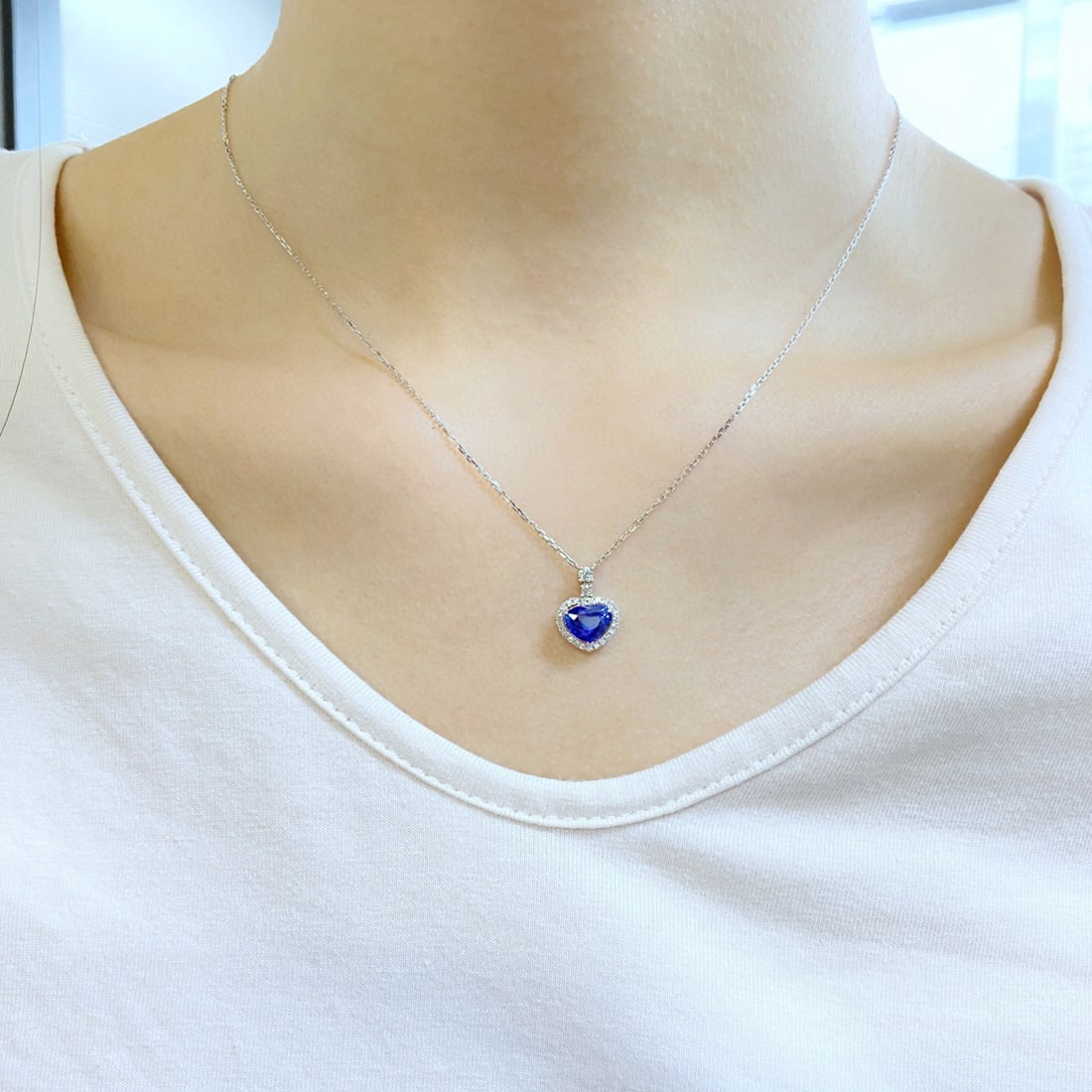 14k Gold 1.77 Ctw Natural Sapphire & Diamond Necklace - 3