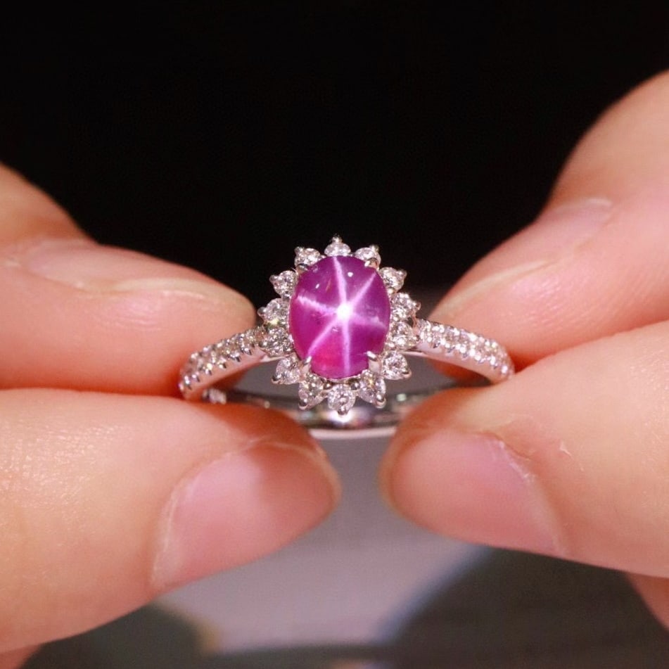 14k Gold 1.47 Ctw Natural Star Sapphire & Diamond Ring - 2