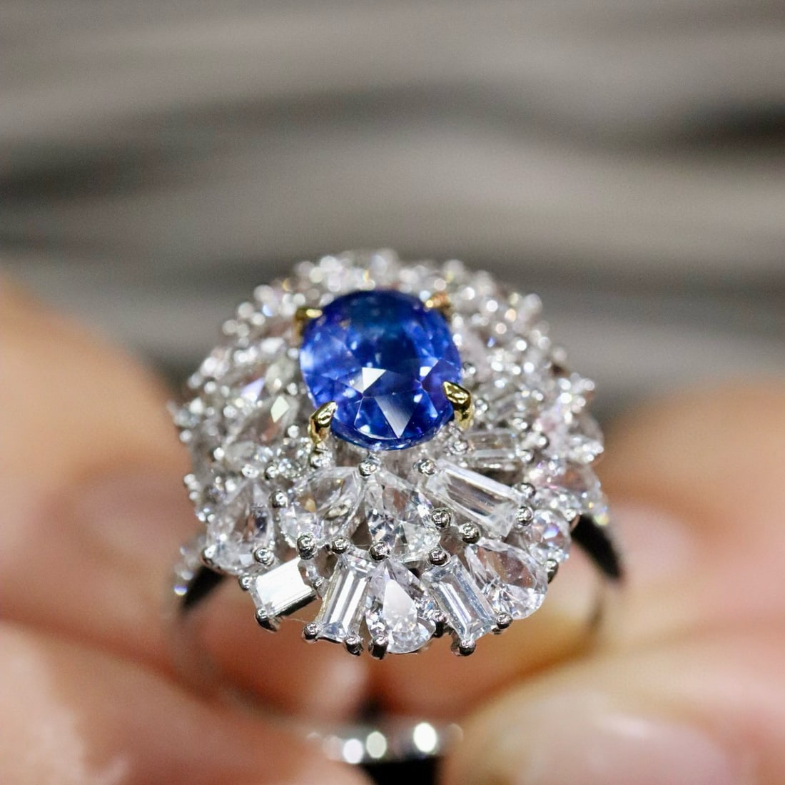 14k Gold 1.80 Ctw Natural Sapphire & Diamond Ring - 3