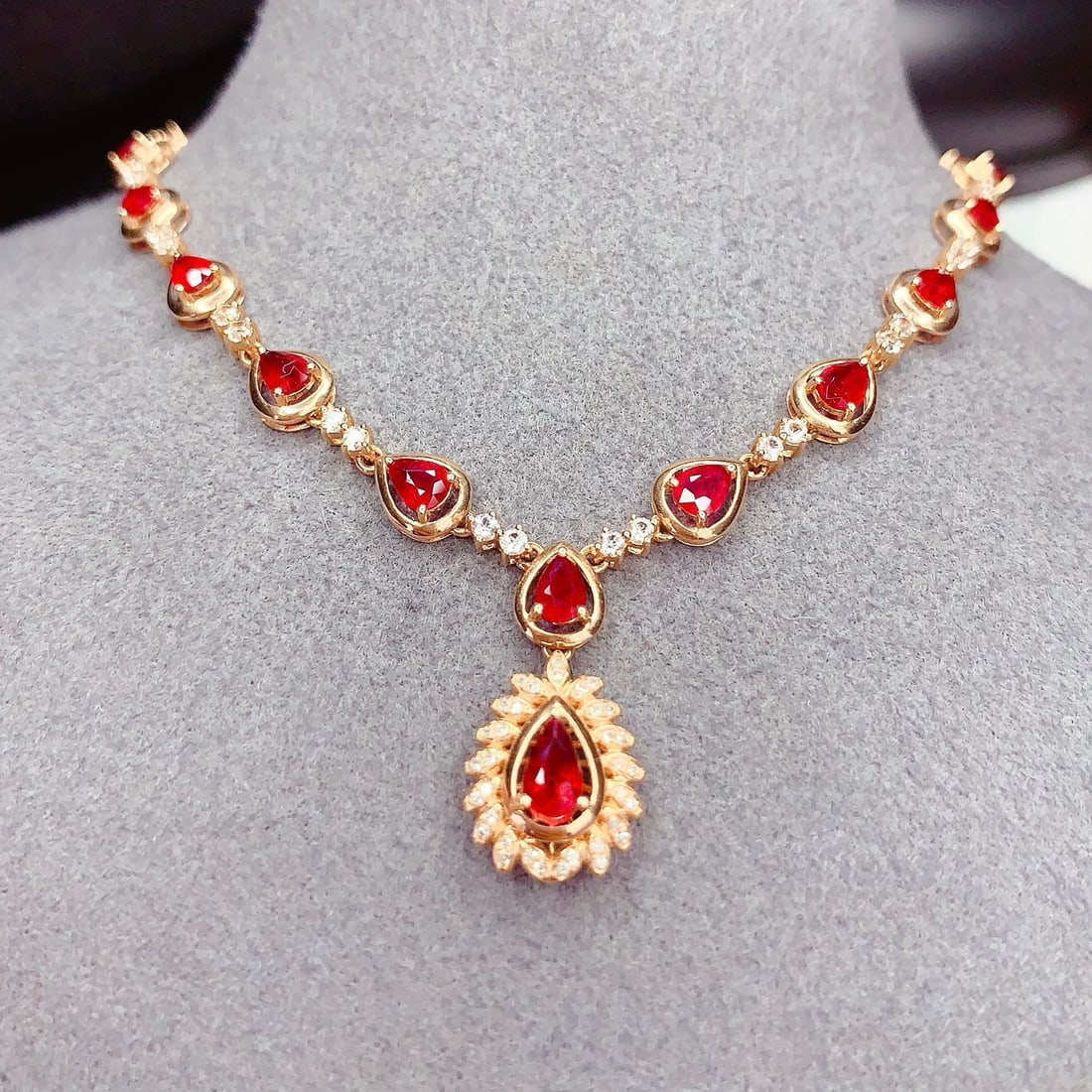 14k Gold 6 Ct Natural Ruby & Diamond & Sapphire Necklace - 5