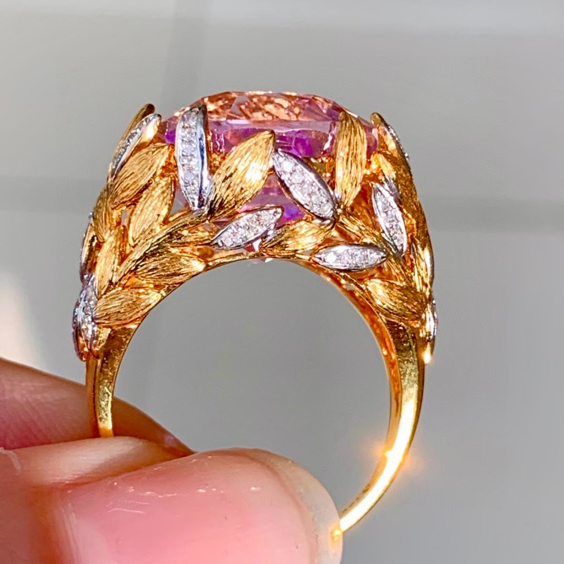 14k Gold 15.2 Ct Natural Kunzite & Diamond Ring - 4