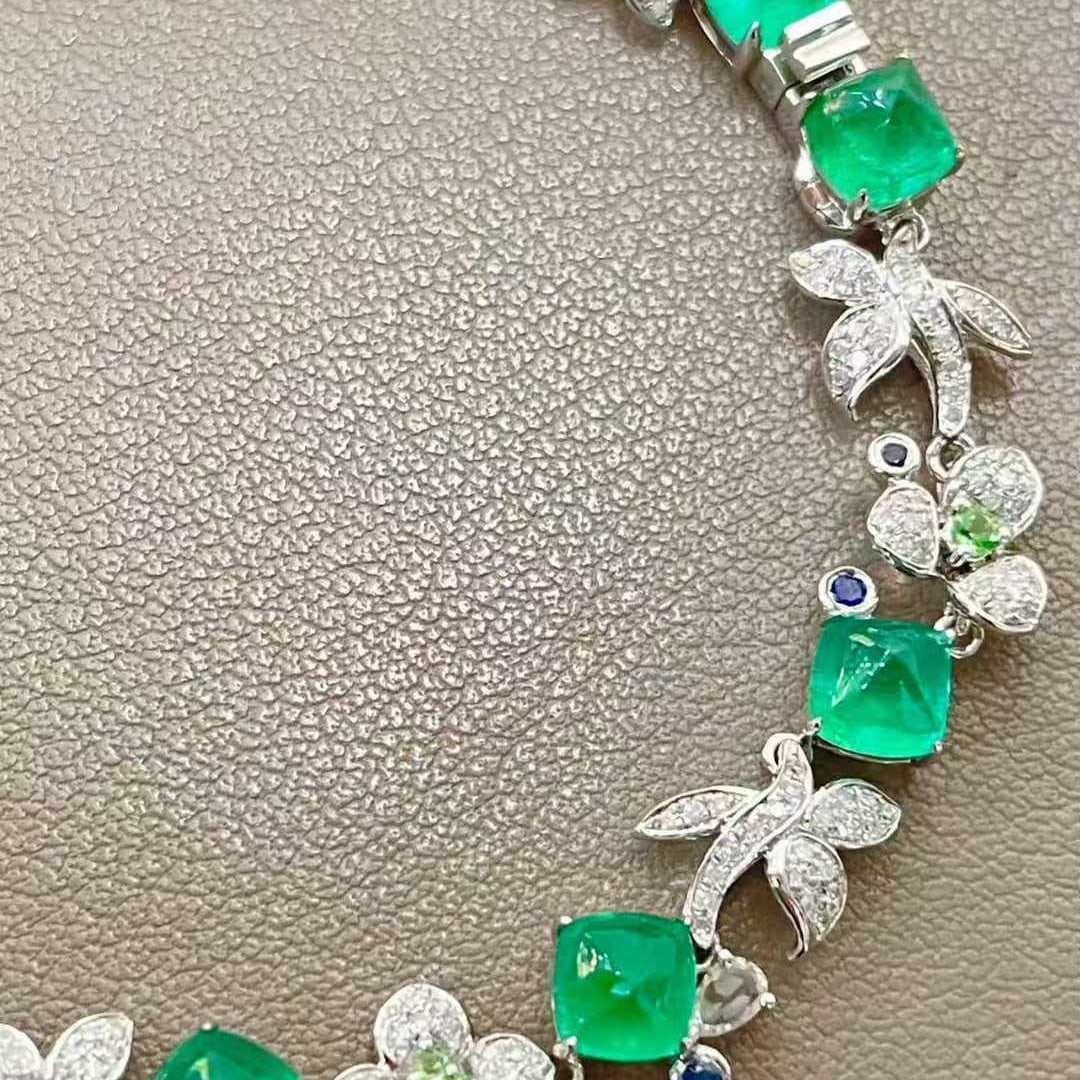 14k Gold 9.6 Ctw Natural Emerald & Diamond Bracelet - 3