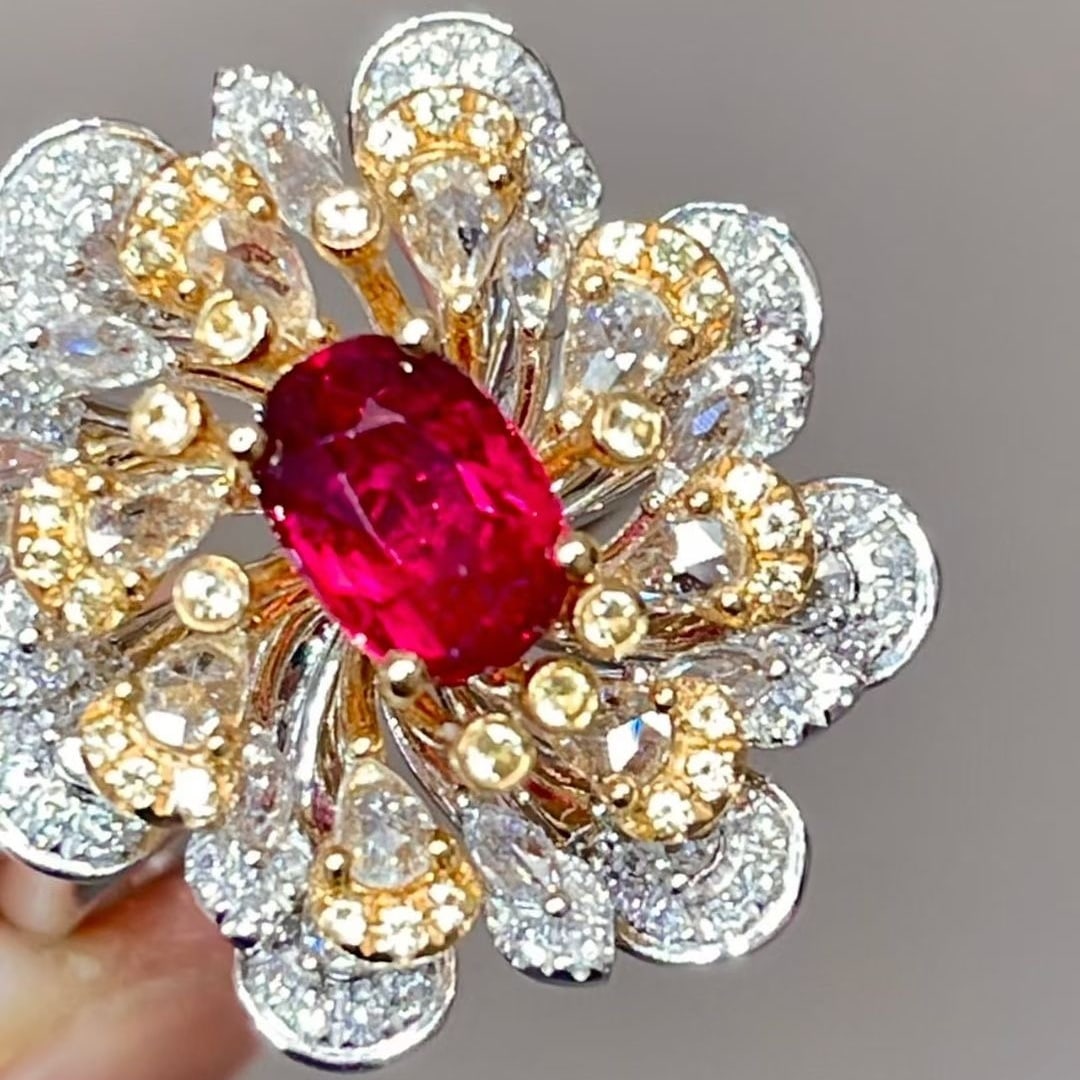 14k Gold 1.88 Ctw Natural Ruby & Diamond Ring - 2