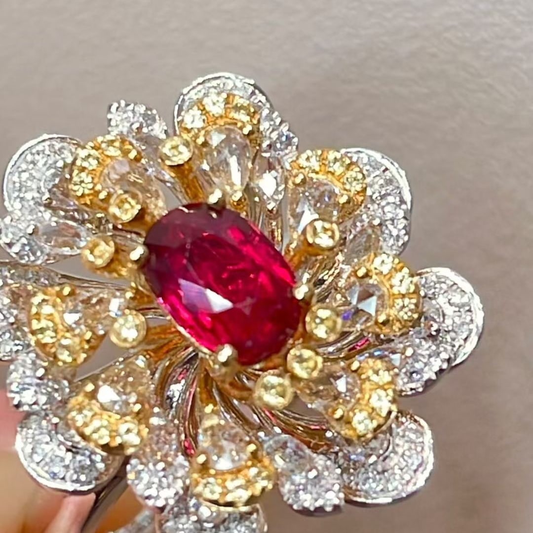 14k Gold 1.88 Ctw Natural Ruby & Diamond Ring - 4