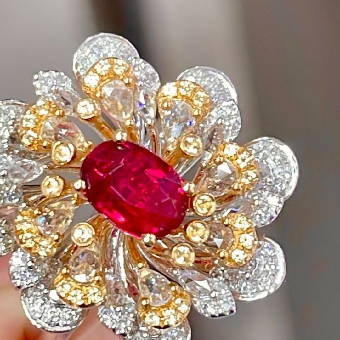 14k Gold 1.88 Ctw Natural Ruby & Diamond Ring - 5