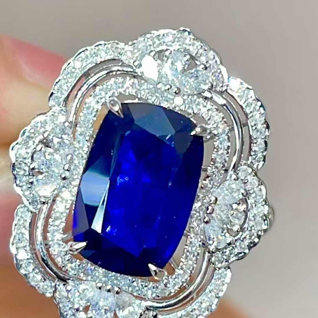 14k Gold 3.97 Ctw Natural Sapphire & Diamond Ring: Ref:231039105 // gold content:14k gold // ring size:7. 25us // // main gemstone:sapphire // shape:cushion // carat weight:3. 22ct // color:blue // treatment:natural // // adjacent gemstone 2 :