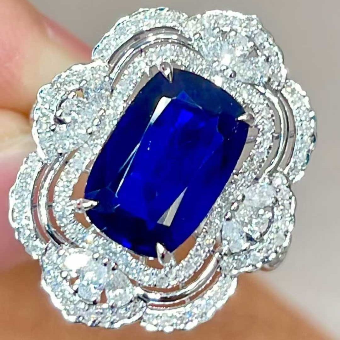 14k Gold 3.97 Ctw Natural Sapphire & Diamond Ring - 2