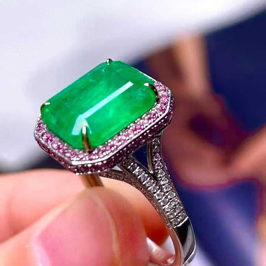 14k Gold 4.5 Ct Natural Emerald & Sapphire & Diamond Ring - 4
