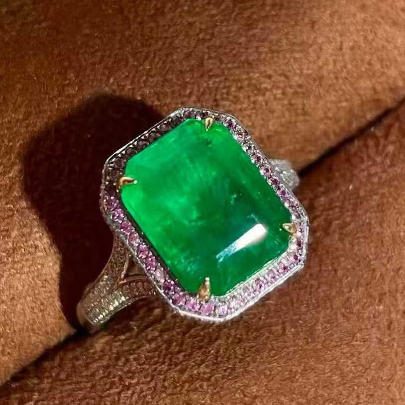 14k Gold 4.5 Ct Natural Emerald & Sapphire & Diamond Ring - 6