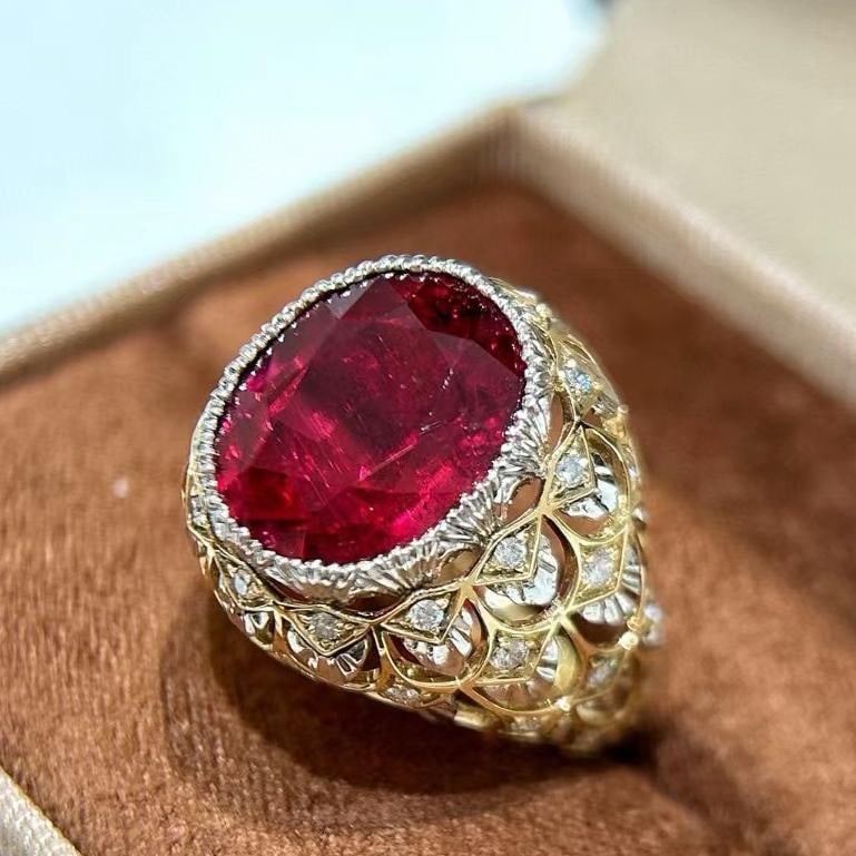 14k Gold 9.05 Ctw Natural Tourmaline & Diamond Ring: Ref:231039131 // gold content:14k gold // ring size:7. 25us // // main gemstone:tourmaline // shape:oval // carat weight:8. 5ct // color:rubellite // treatment:natural // // adjacent gemstone 2 : diam