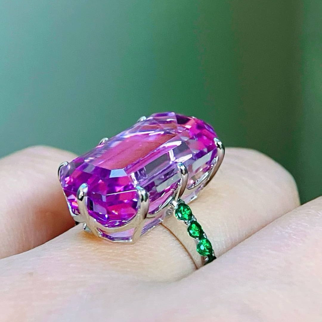 14k Gold 17.11 Ctw Natural Kunzite & Tsavorite Ring - 2