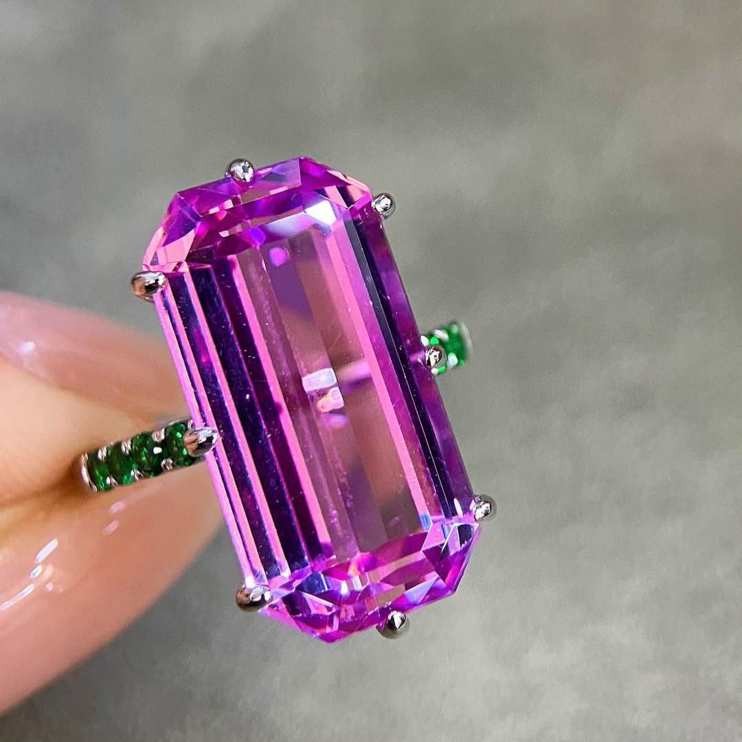 14k Gold 17.11 Ctw Natural Kunzite & Tsavorite Ring - 4