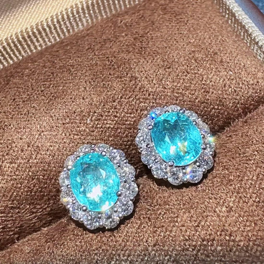 14k Gold 2.30 Ctw Natural Paraiba Tourmaline & Diamond Earrings - 4