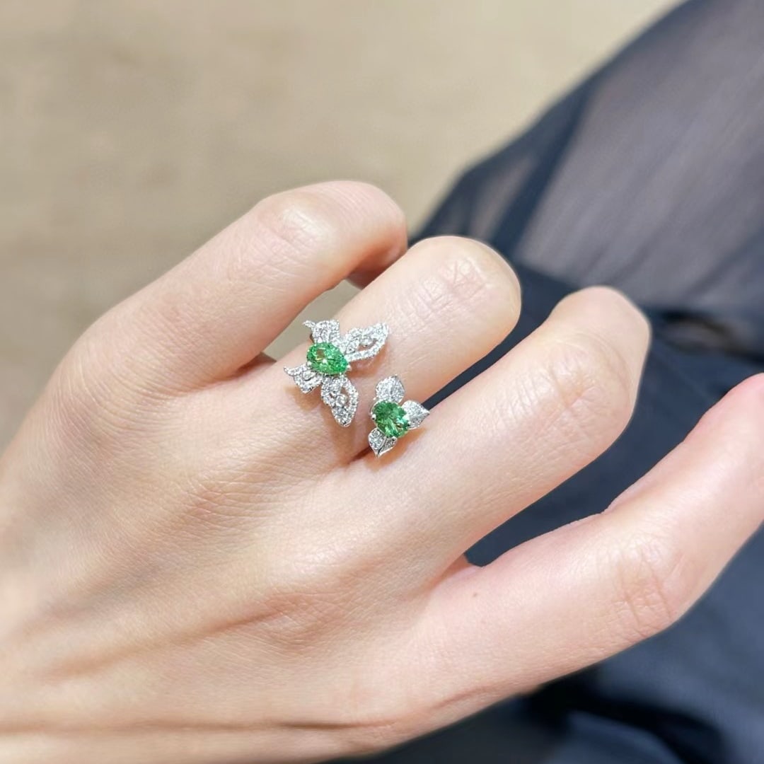 14k Gold 1.33 Ctw Natural Tsavorite & Diamond Ring - 3