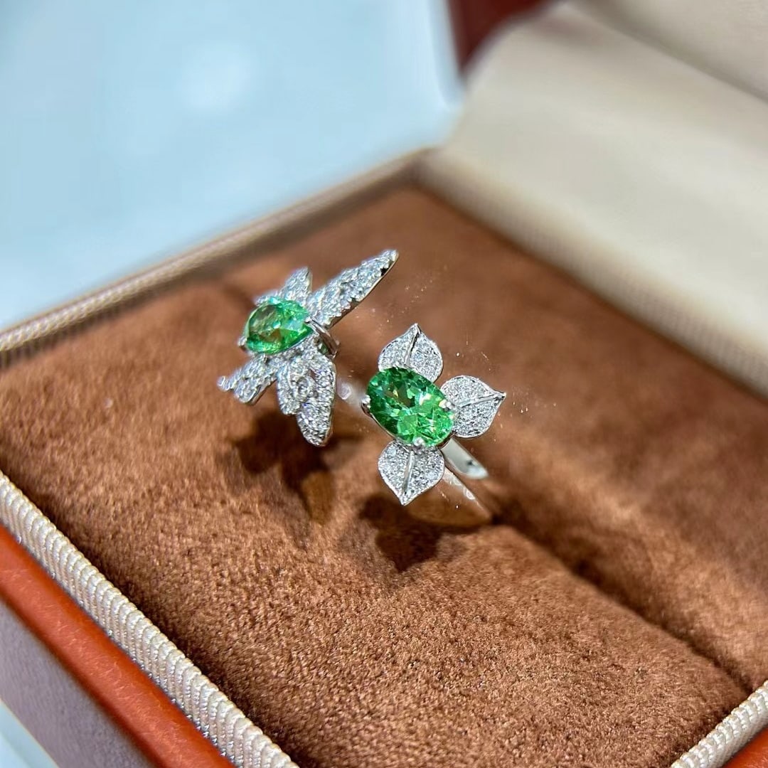 14k Gold 1.33 Ctw Natural Tsavorite & Diamond Ring - 4