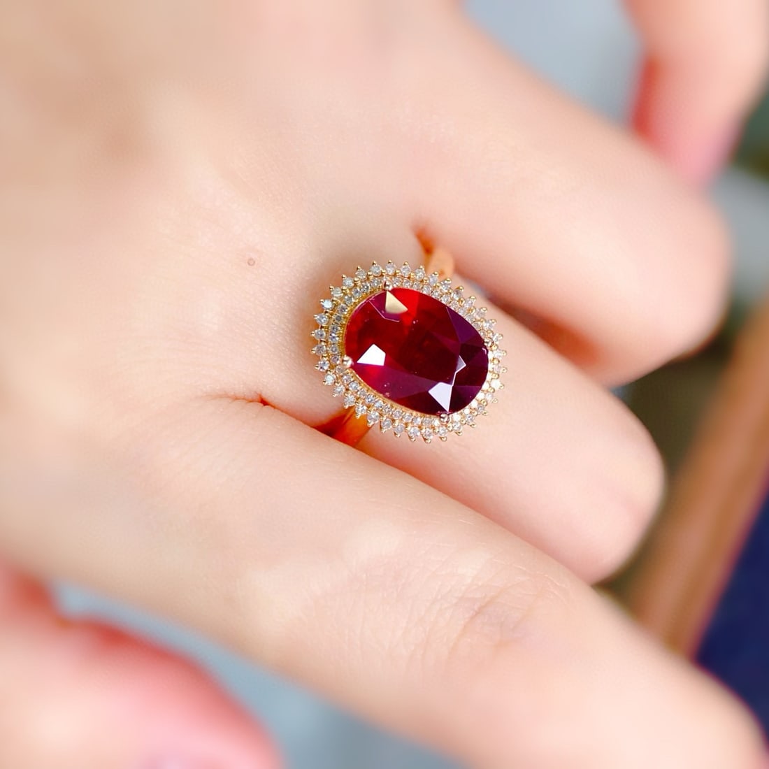 14k Gold 4.67 Ctw Natural Garnet & Diamond Ring - 4