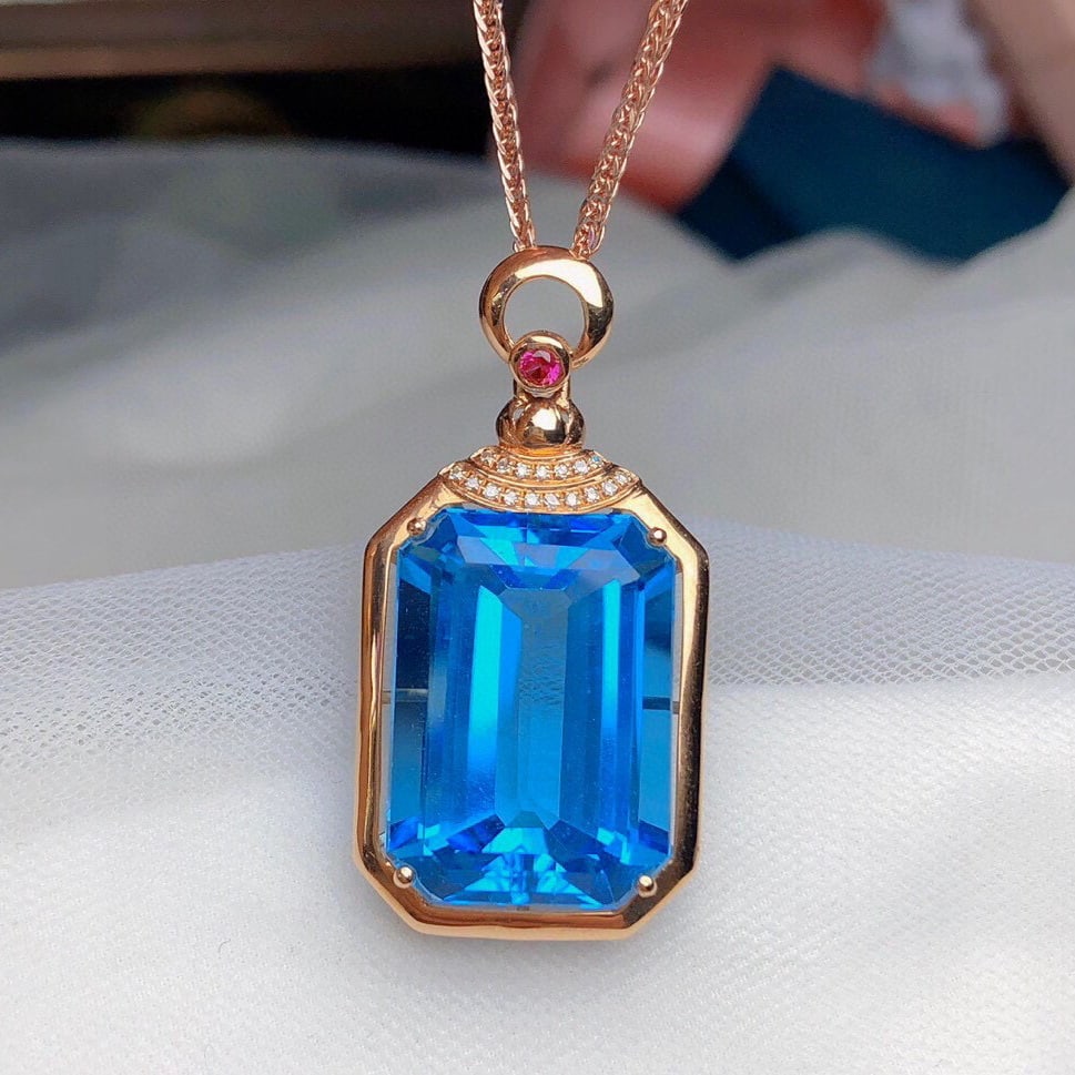 14k Gold 19.15 Ct Natural Topaz & Diamond Pendant( Without Chain ) - 6