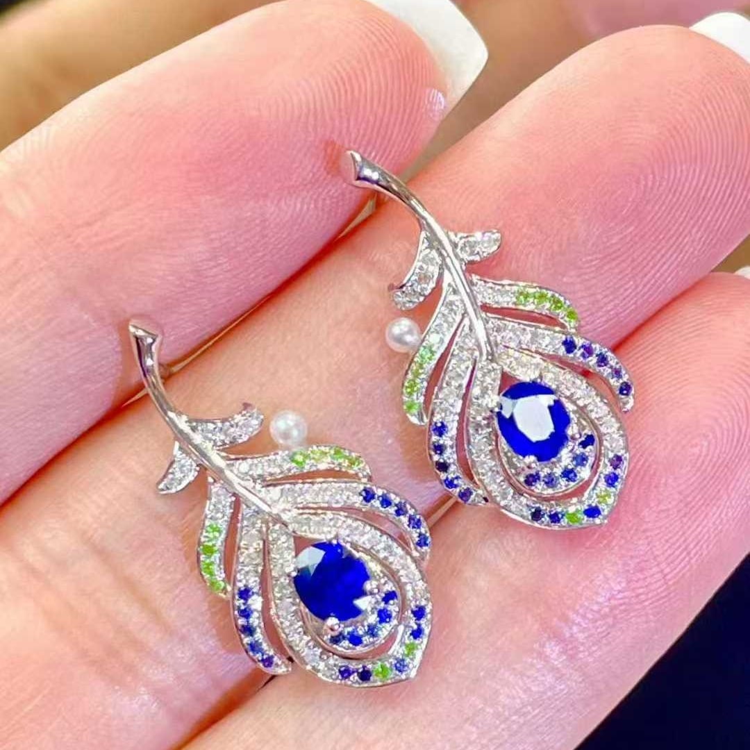 14k Gold 0.7 Ct Natural Sapphire & Diamond & Coloured Gemstone & Pearl Earrings: Ref:231039235 // gold content:14k gold // main gemstone:sapphire // shape:oval // carat weight:0. 7ct // color:blue // treatment:natural // // adjacent gemstone 2 : diamond // shape:round // clarity