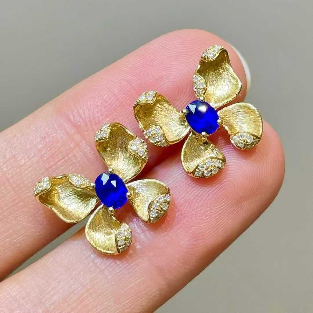 14k Gold 0.8 Ct Natural Sapphire & Diamond & Butterfly Earrings - 4