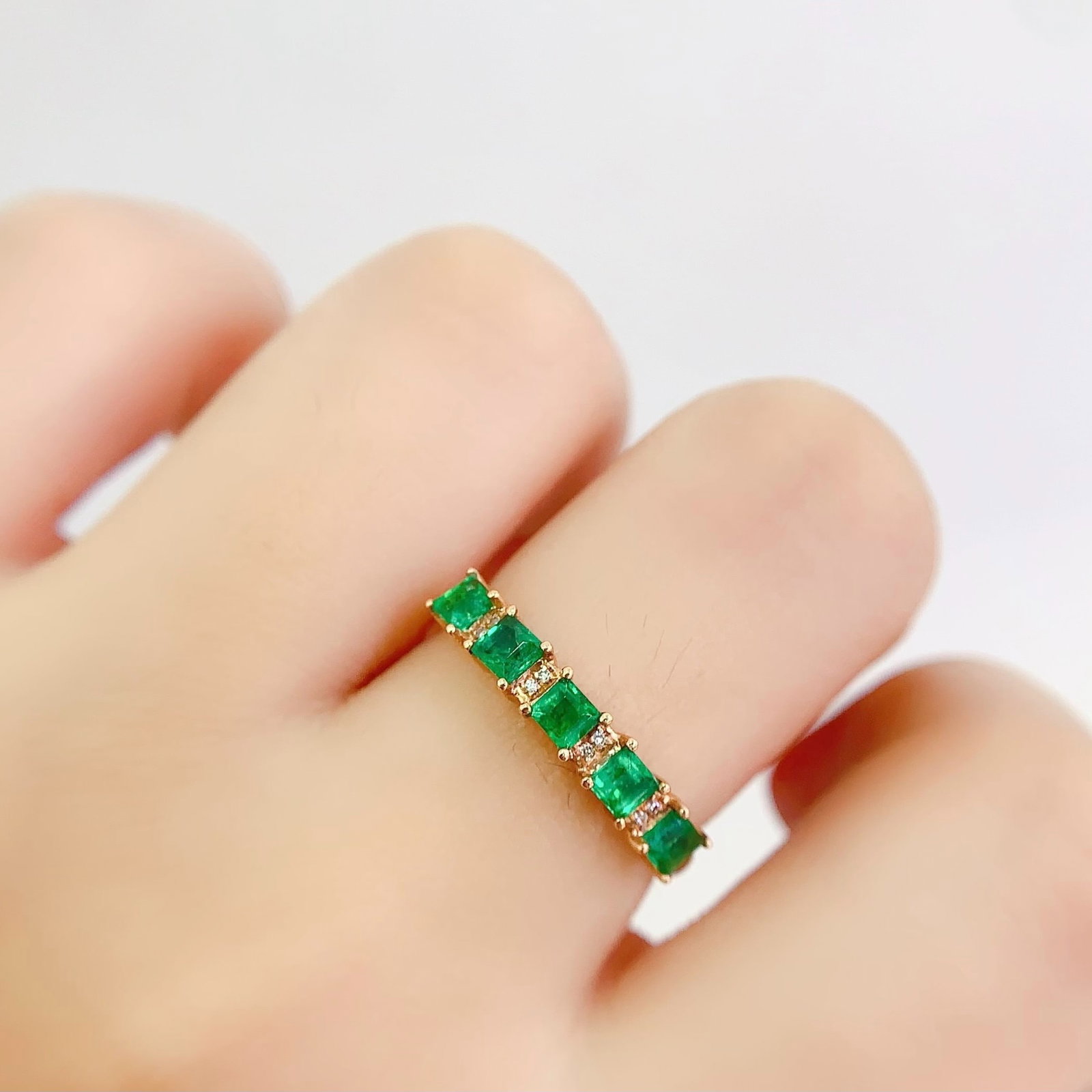 14k Gold 1 Ct Vivid Green Natural Emerald & Diamond Ring - 6